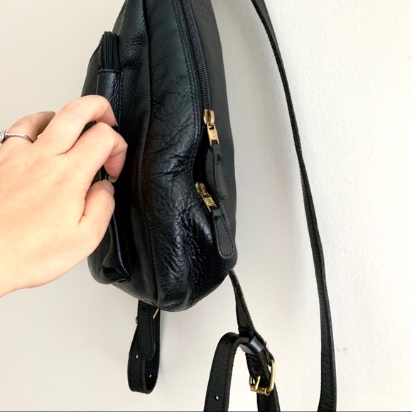 Roots Canada leather backpack black - Picture 5 of 16